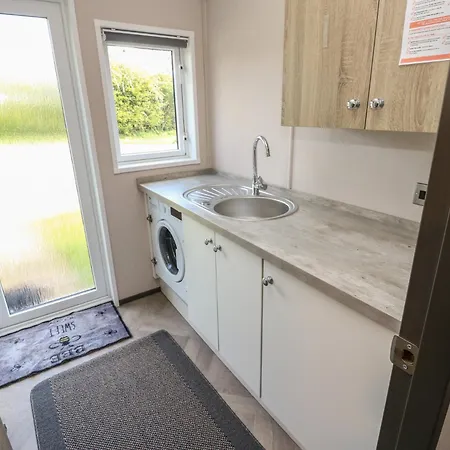 52 Parkview, Badger's Retreat *